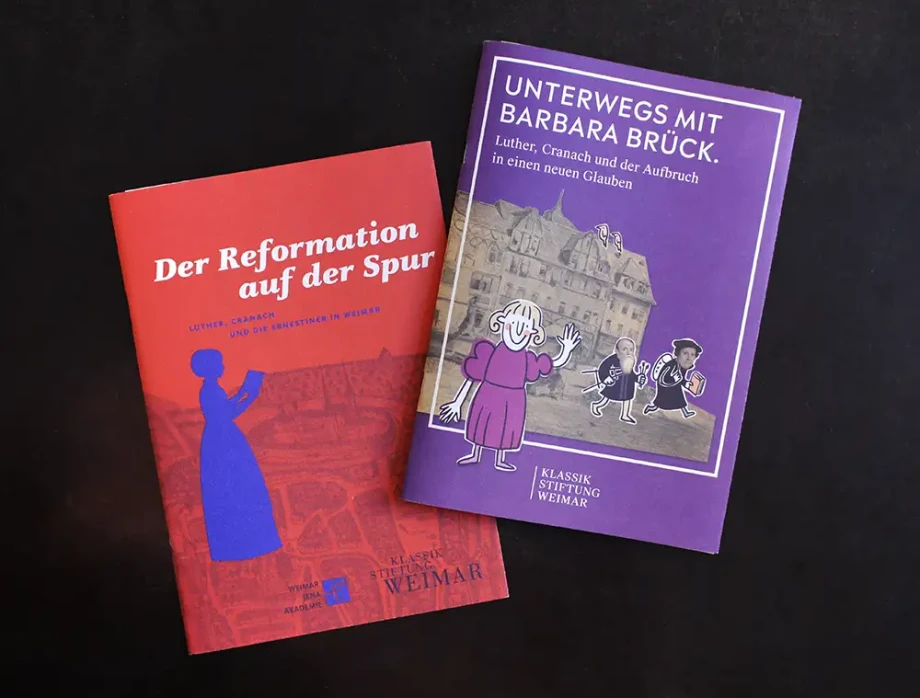 Titelseiten des alten sowie des neuen Kinderhefts im Vergleich.