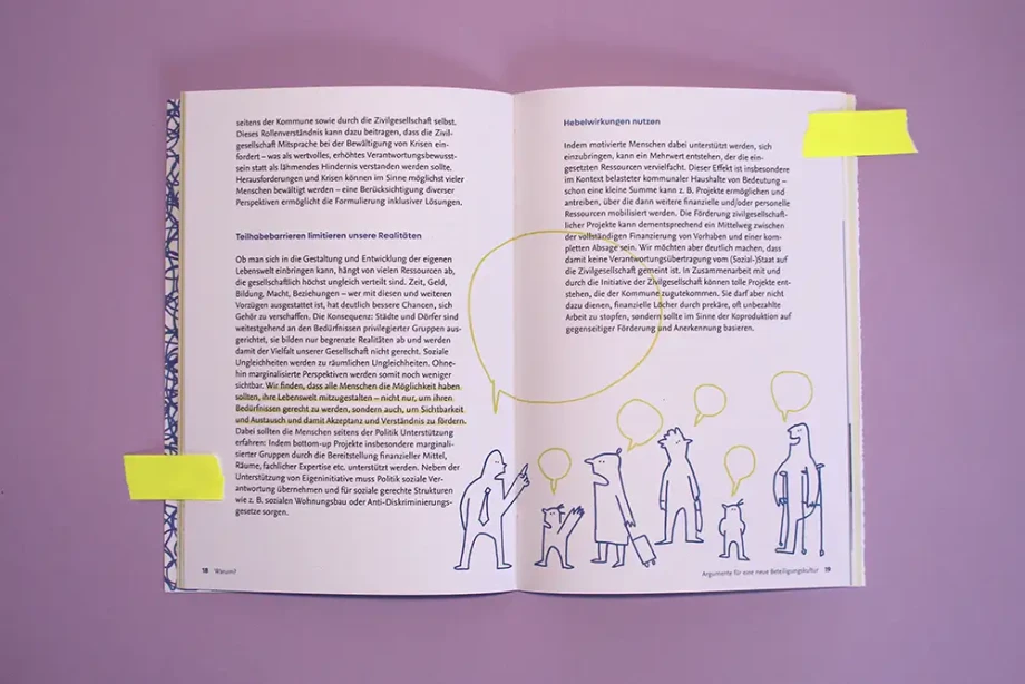 Aufgeschlagene Broschüre mit Fließtext, der durch Zwischenüberschriften gegliedert ist. Unten auf der rechten Seite eine Illustration.